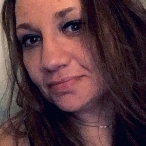 Meet your Posher, Kay